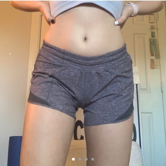 Lululemon heather grey hotty hot shorts - Picture 1 of 3